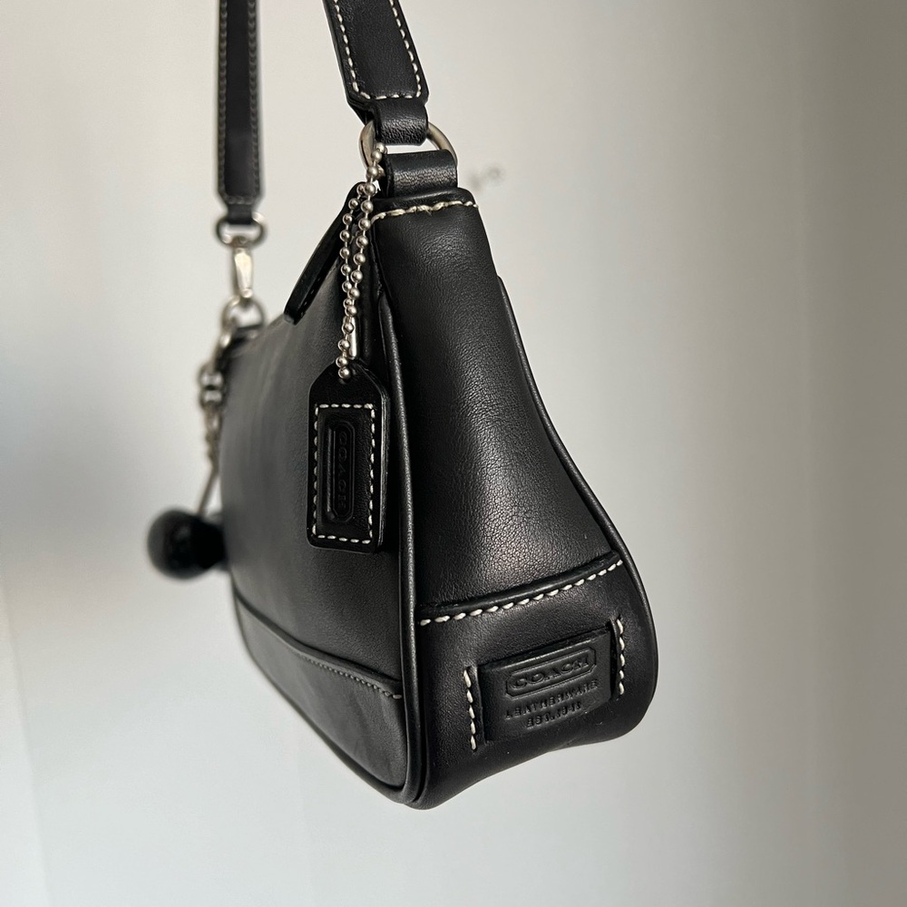 Vintage Coach Hamptons Leather Demi Bag - Picture 5 of 9